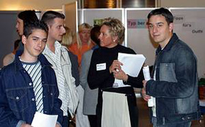 Ausbildungsmarkt 2006 "Wie bewerbe ich mich richtig?"